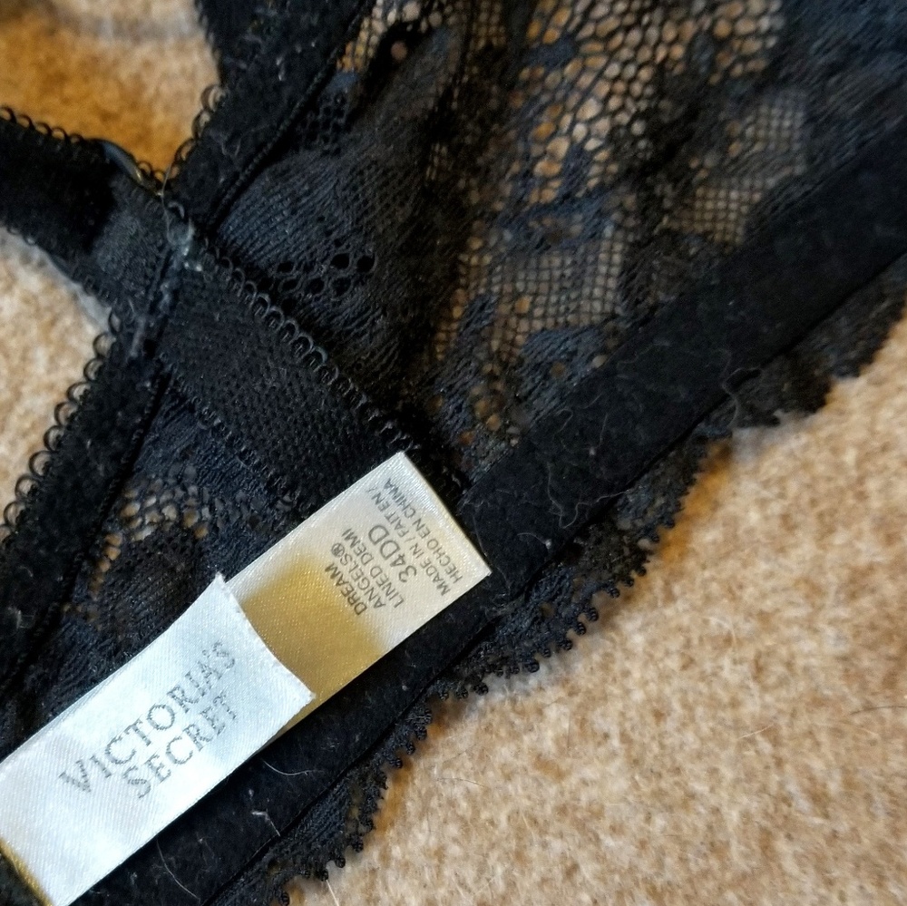 ❌SOLD❌VS Lined Demi Size 34DD - Picture 5 of 8